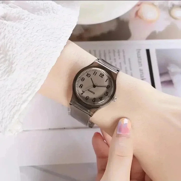 Round Easy Read Watch Simple Transparent Strap Electronic Watch Trendy ..NWT - Picture 3 of 4